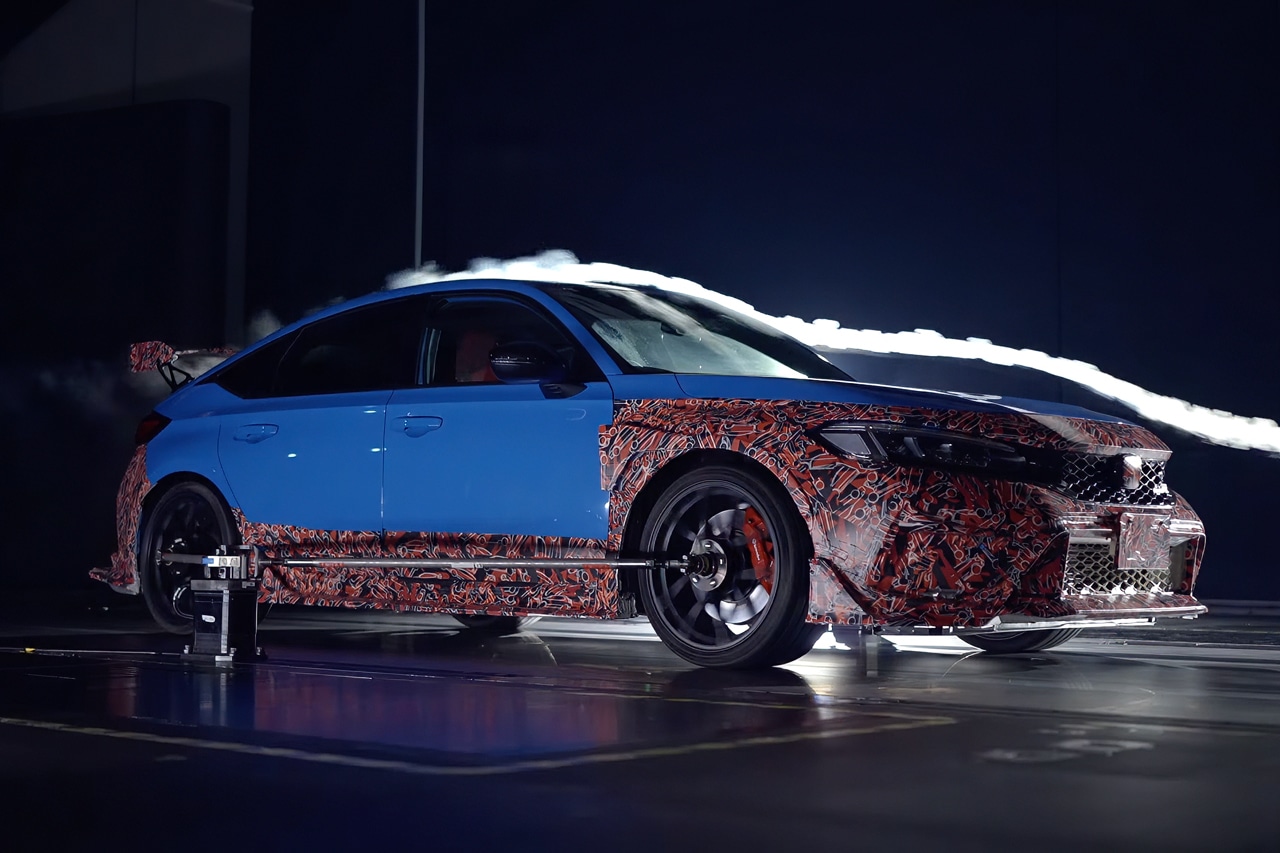 A következő Honda Civic Type R első fotója a HRC oldalán tűnhetett fel