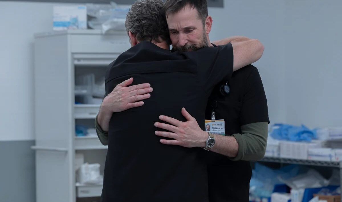 A Pitt harmadik évadának novemberi időugrását Noah Wyle részletezi a rajongóknak