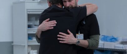 A Pitt harmadik évadának novemberi időugrását Noah Wyle részletezi a rajongóknak