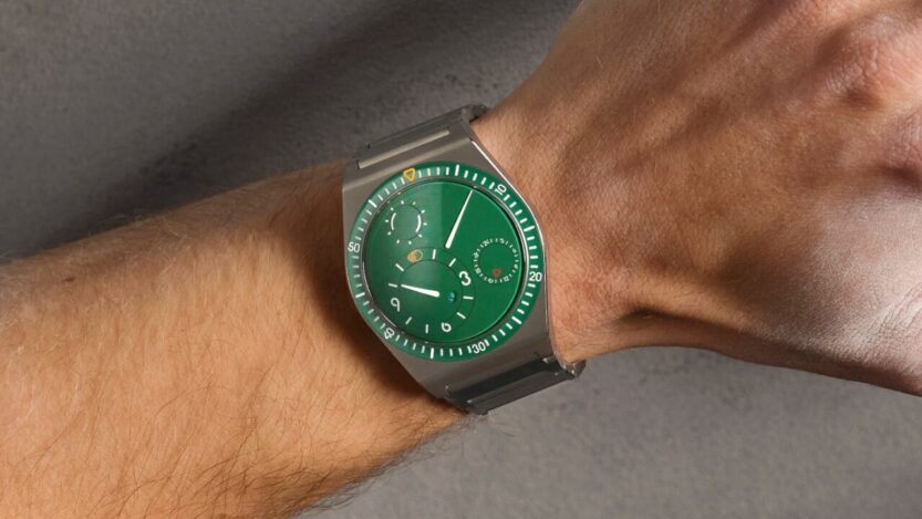 A Ressence TYPE 7 két új, vibráló színvariánsa garantáltan feldobja a minimalista órák világát