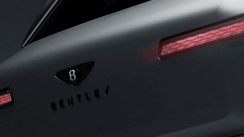 A Bentley leleplezte első villanyautóját, a Torcal névre keresztelt luxusmodellt