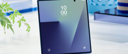 A Samsung új összehajtható kijelzője sokkal ellenállóbb lett a sérülésekkel és a gyűrődésekkel szemben