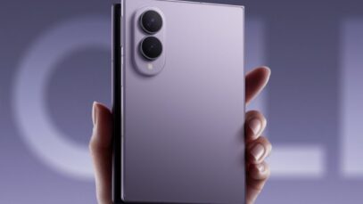 A Samsung új összehajtható mobiljai végre nem csak egy irányba hajlanak meg