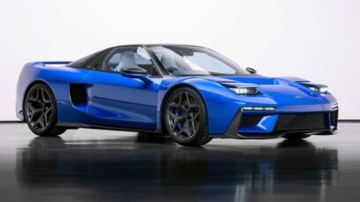 A modernizált Honda NSX 425 lóerőt és hatfokozatú kézi váltót kapott